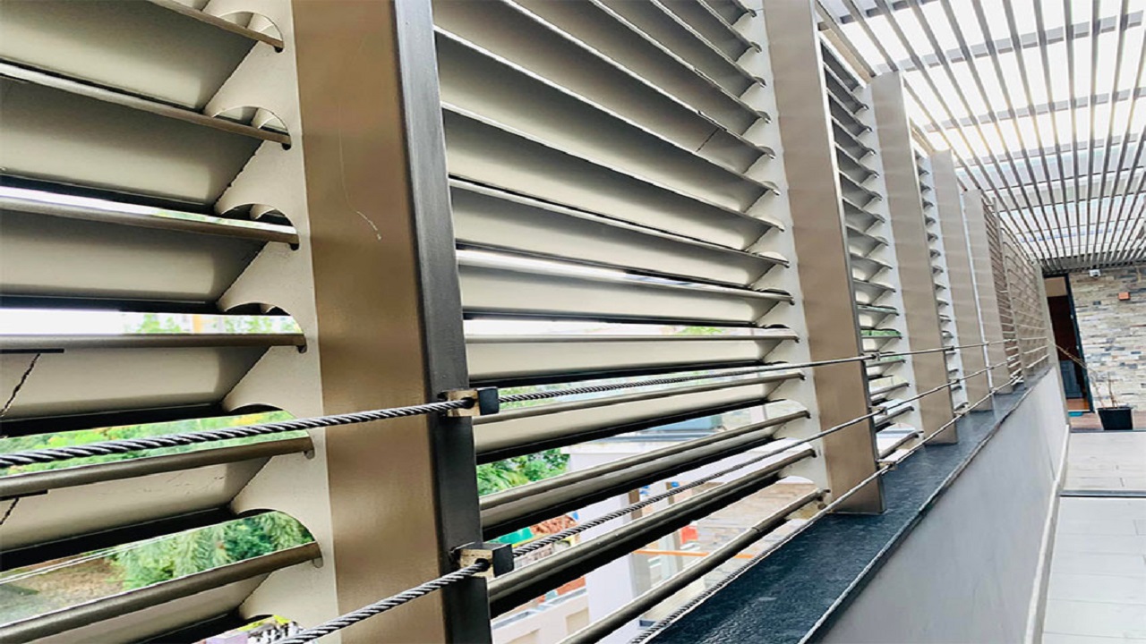 Building's Design with High-Quality Aluminum Louvers